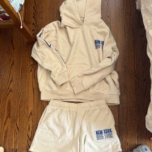 Beige New York Hoodie and Shorts Set